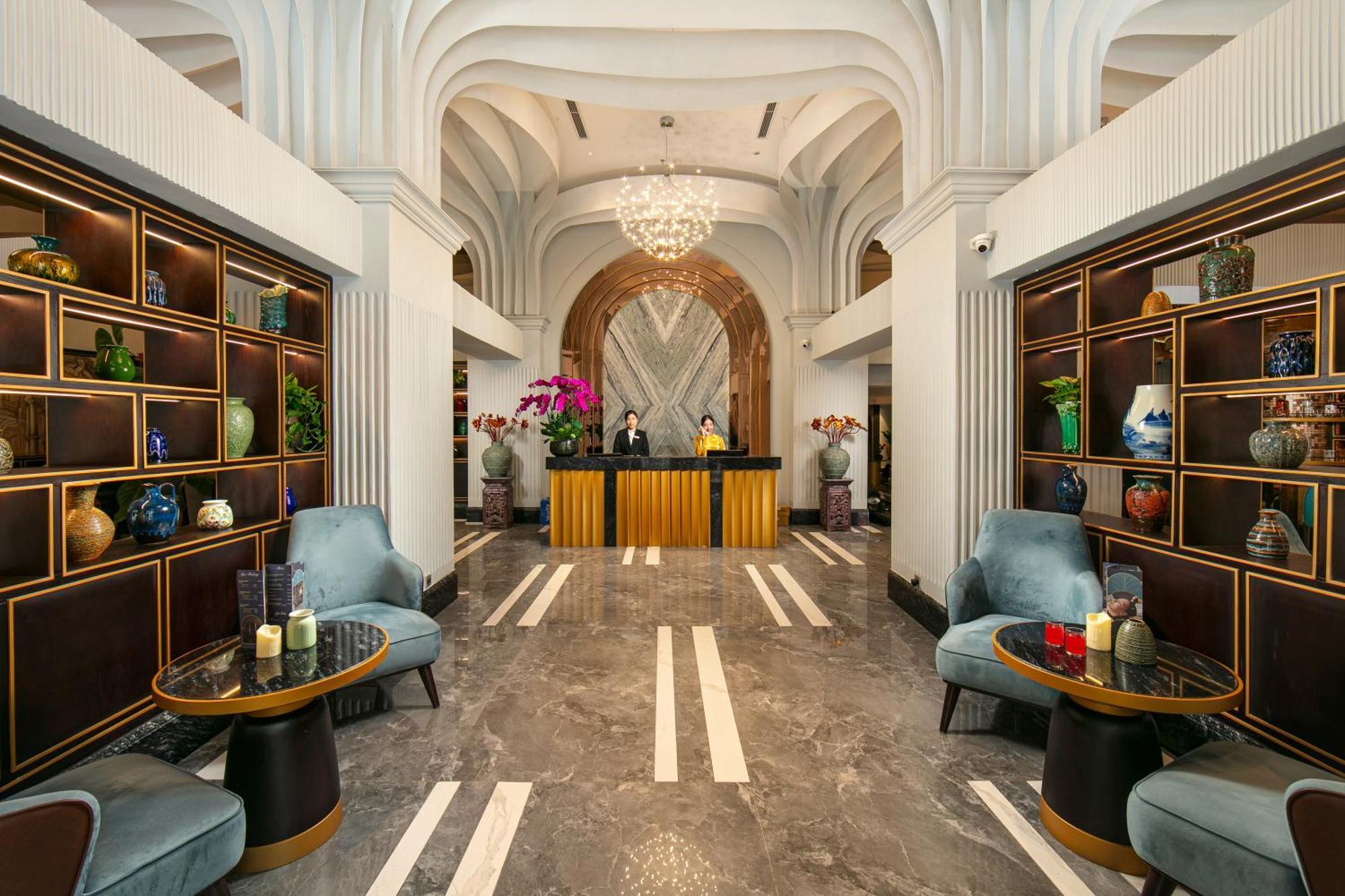 May De Ville Lakeside Hotel Hanoi Eksteriør bilde Lobby